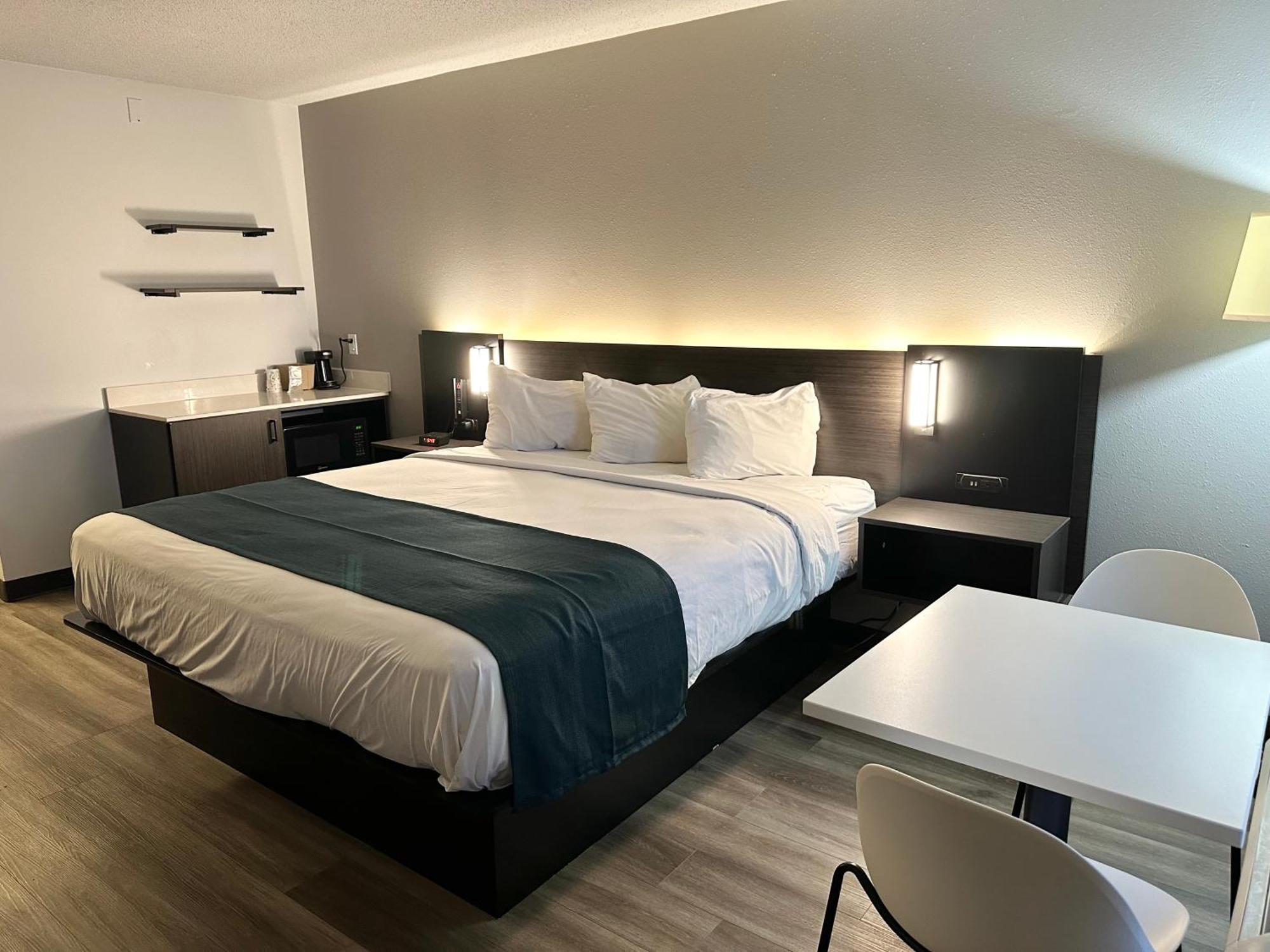 Studio 6 Suites Louisville Ky Airport/Expo Center Eksteriør bilde