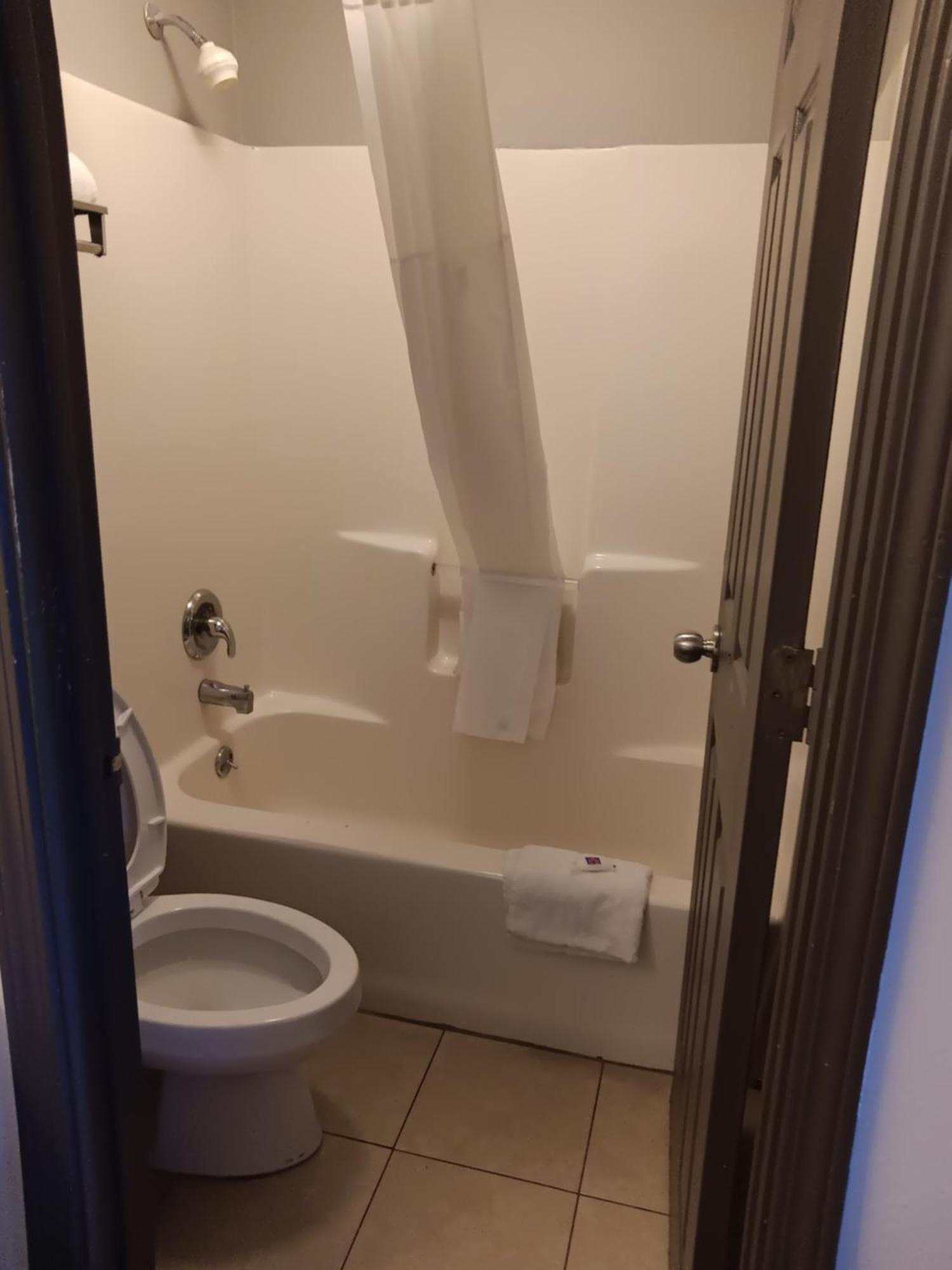 Studio 6 Suites Louisville Ky Airport/Expo Center Eksteriør bilde
